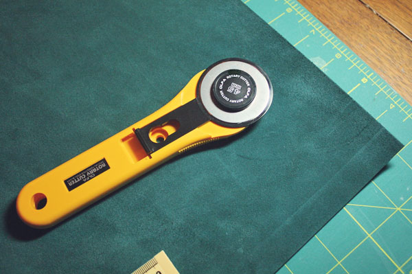 rotary-cutter-for-leather